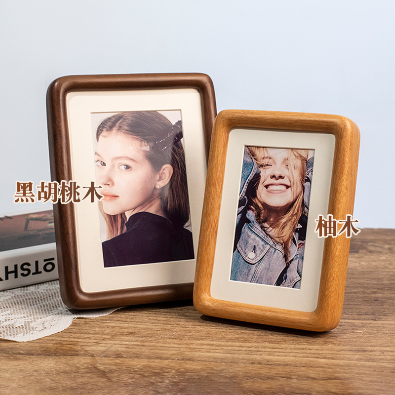 ブラックウォールナット無垢材フォトフレーム - 6インチクリ - Engraved Wood Frame のレビューと価格